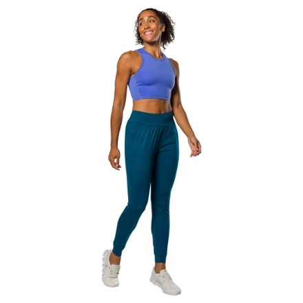 Nathan 365 Joggers - Women's 4