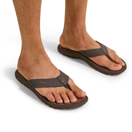 OluKai 'Ohana Flip-Flops - Men's 4