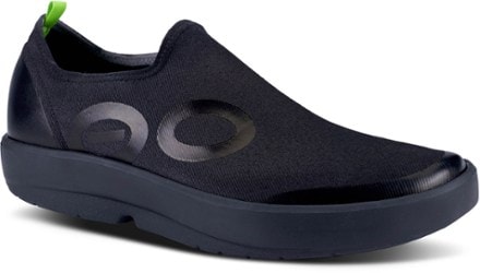 OOFOS OOmg eeZee Low Shoes - Men's 2