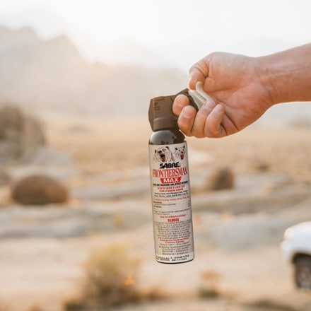 FRONTIERSMAN FRONTIERSMAN MAX 9.2 oz. Bear Spray & Mountain Lion Spray with Belt Holster 2