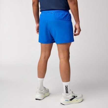 Brooks Journey 5" Shorts - Men's 2