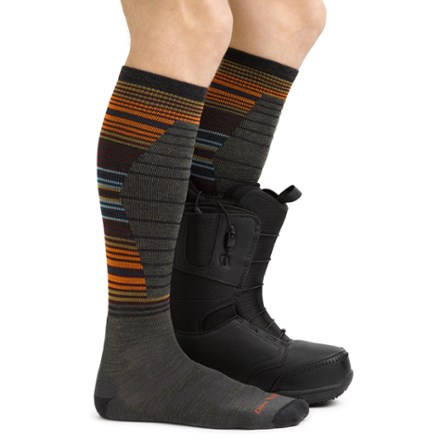 Darn Tough Backwoods Over-the-Calf Lightweight Ski and Snowboard Socks - Men's 2