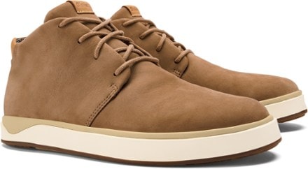 OluKai Papaku 'Ili Chukka Boots - Men's 1