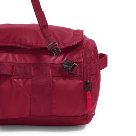 The North Face Base Camp Voyager Duffel - 32 L 5