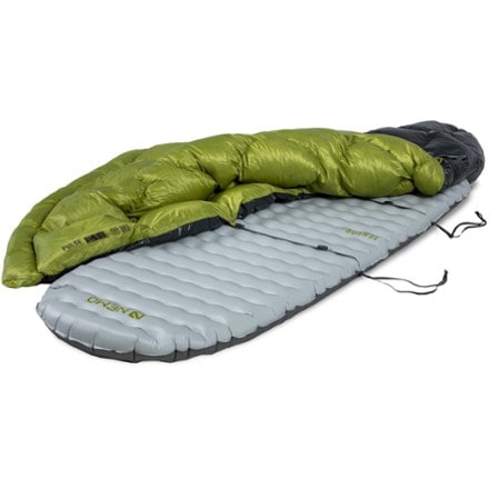 NEMO Pulse 20/30 Endless Promise Ultralight Backpacking Quilt Sleeping pad not included