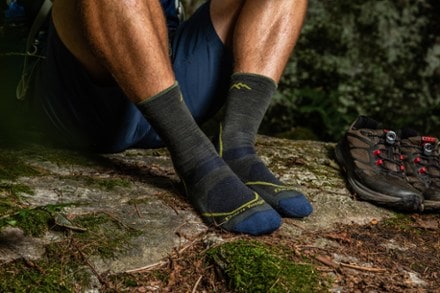 Darn Tough Hiker Boot Full-Cushion Socks - Men's 2