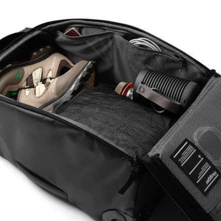 Db Journey Hugger Roller Bag Carry-On 40L 9