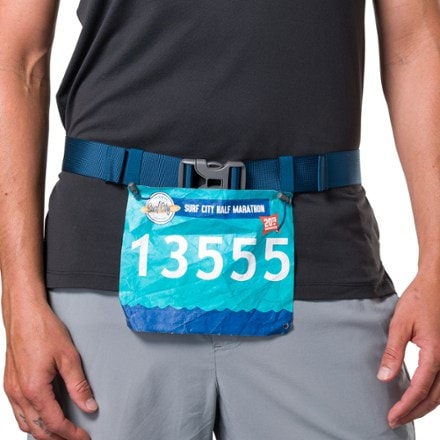 Nathan Pinnacle FeatherLite Hydration Belt 5