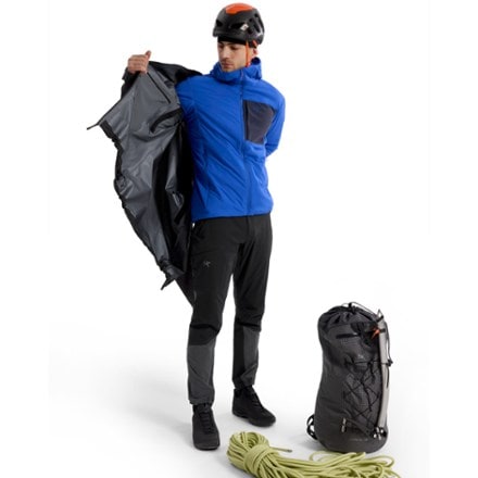 Arc'teryx Proton Insulated Hoody - Men's 3