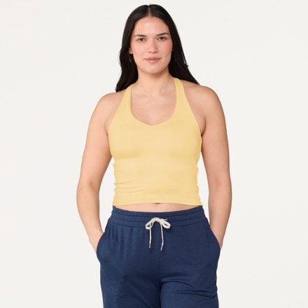 Model info: Height: 5'10" | Chest: 34 C | Waist: 29" | Wearing size: M