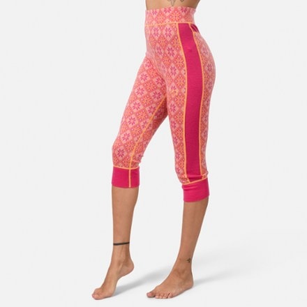 Kari Traa Rose High-Waist Base Layer Capris - Women's 1