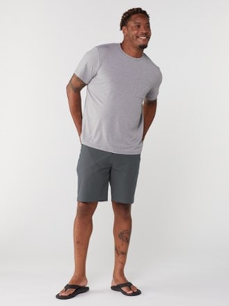 Vuori Meta Shorts - Men's 3