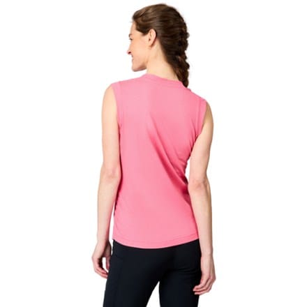 Free Country Microtech Chill V-Neck Tank Top - Women's 1