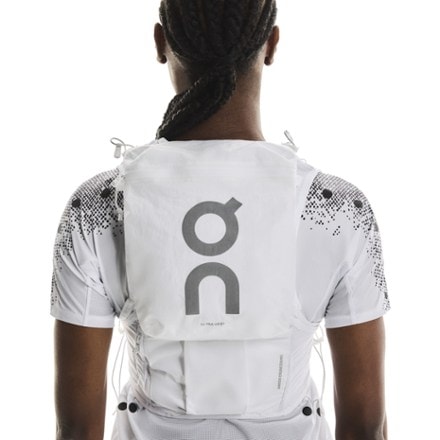 On Ultra Hydration Vest Pro 2
