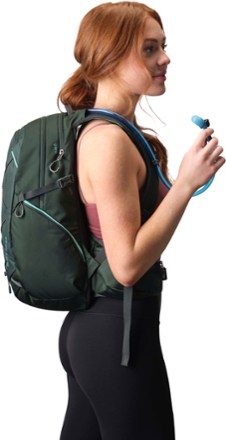Gregory Swift 22 H2O Hydration Pack - Closeout - Women's 9