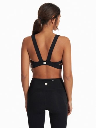 Vuori Stride Bra 1