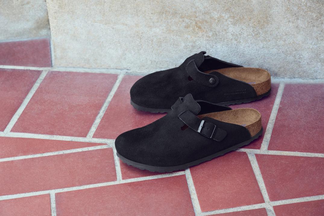 Location Image for Boston Soft Footbed Clogs - Men's