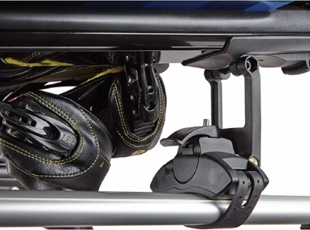 Yakima FatCat 4 EVO Ski/Snowboard Rack Detail view (Black)