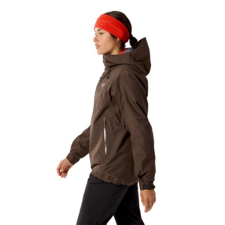 Arc'teryx Beta SL Jacket - Women's 4