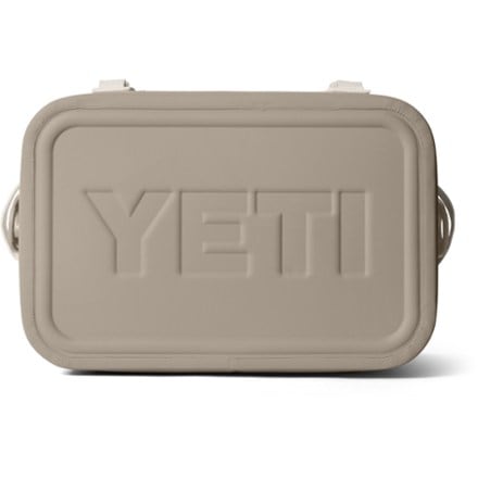 YETI Hopper Flip 18 Soft Cooler 8