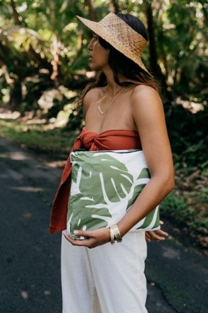 ALOHA Collection Max Pouch 3