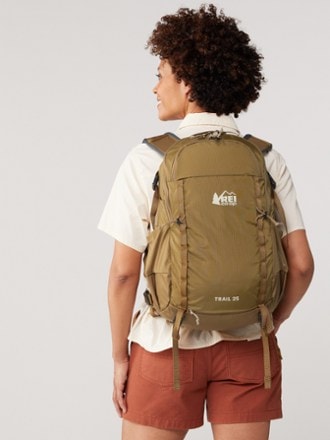 REI Co-op Trail 25 Pack 1