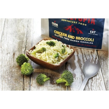 Trailtopia Gluten-Free Ramen Noodles with Chicken Flavor and Broccoli - 1 Serving 2