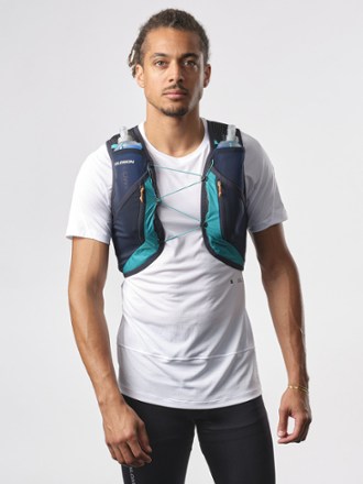 Salomon Active Skin 12 Hydration Vest 1