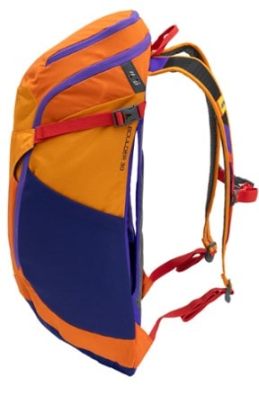 ALPS Mountaineering Boulder 30 Pack 3