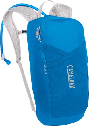 Camel packs for discount hiking