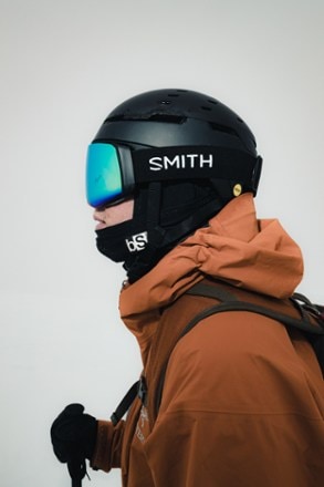 Smith 4D MAG ChromaPop Snow Goggles with gogglesoc 9