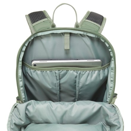The North Face Borealis Trail Pack 3