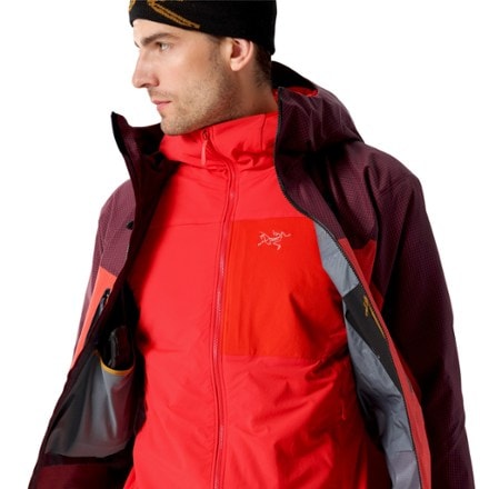 Arc'teryx Alpha Jacket - Men's 7