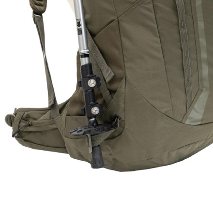 ALPS Mountaineering Baja 40 Pack Trekking poles not included