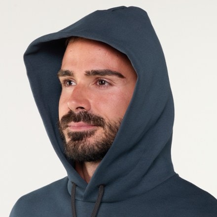 On Focus Tech Hoodie - Men's 4