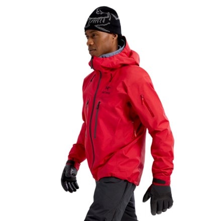 Arc'teryx Alpha SV Jacket - Men's 4