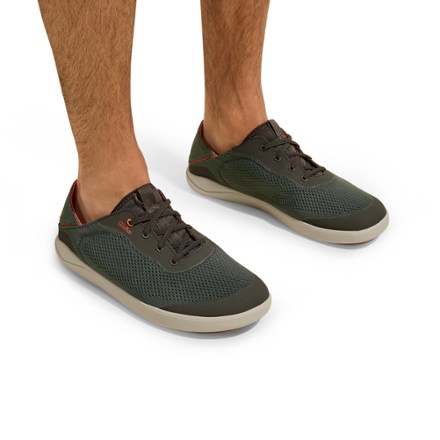 OluKai Moku Pae Shoes - Men's 5