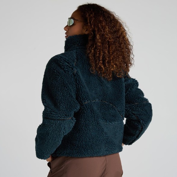 On Body Image of color Slushie