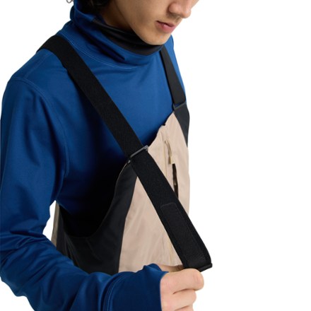 Burton Reserve 2L Relaxed Bib Pants - Men's 4