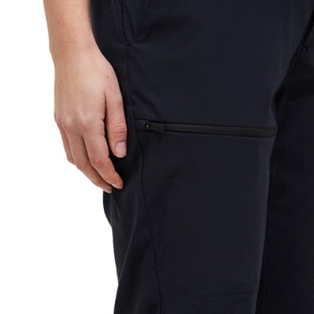 Peak Performance Iconiq Pants - Women's 3