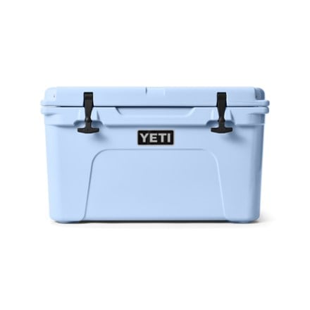 YETI Tundra 45 Cooler 1