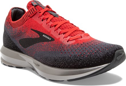 brooks levitate 2 red