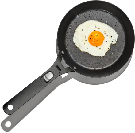 OXO Outdoor Carbon Steel Fry Pan with Removable Handle - 8" 6