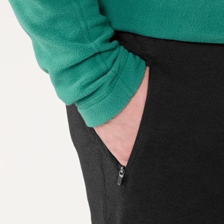 Vuori Ponto Performance Joggers - Men's 5