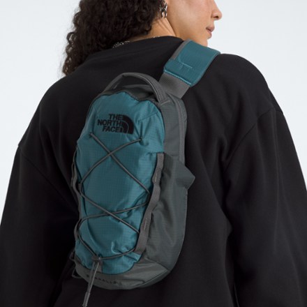 The North Face Borealis Sling Bag 3