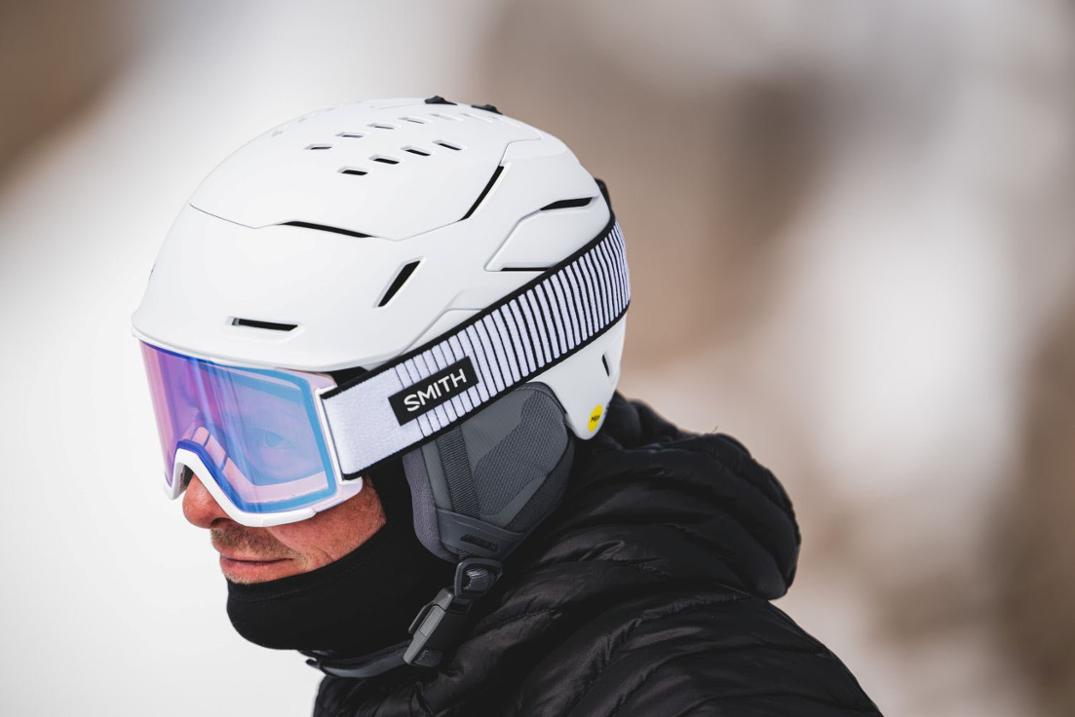 Location Image for Vantage 2 Mips Snow Helmet