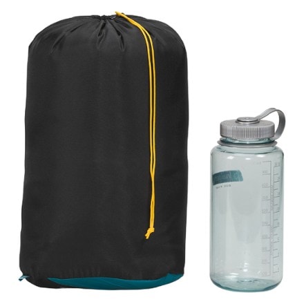 The North Face Trail Lite Down 20 Sleeping Bag Water bottle not included