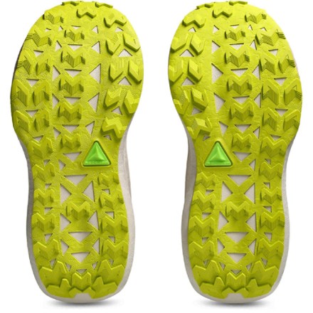 ASICS Trabuco Max 5 Trail-Running Shoes - Women's 4