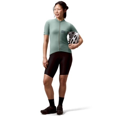 Endura Alltrack Ride Cycling Jersey - Women's 3