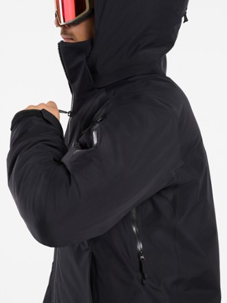 Arc'teryx Macai Insulated Jacket - Men's 8